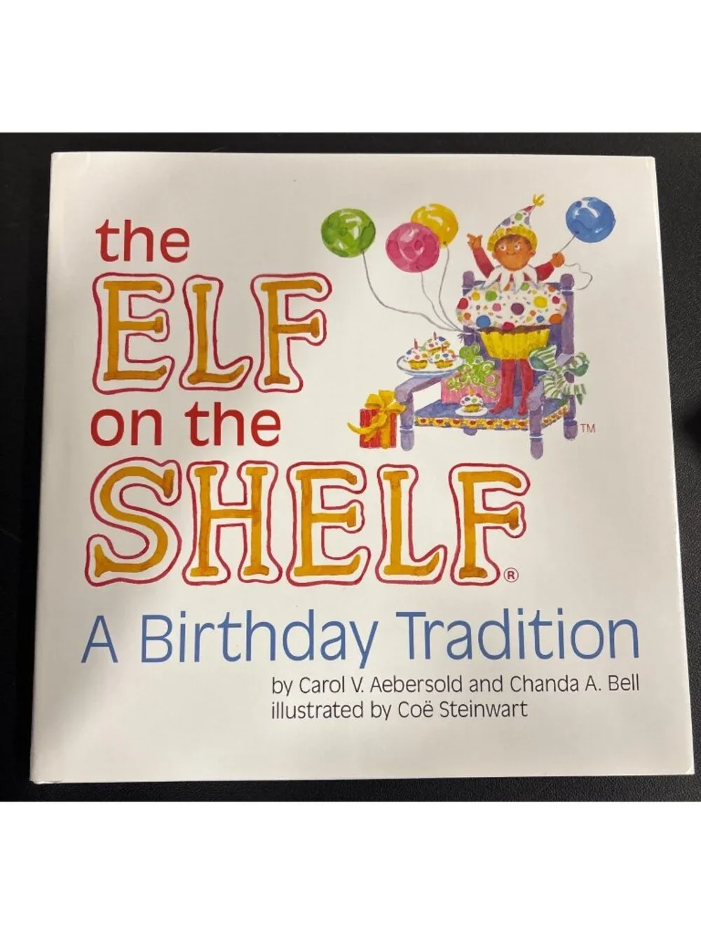 The Elf On The Shelf: A Birthday Tradition Gift Set - Book & Cupcake Costume - Picture 5 of 13